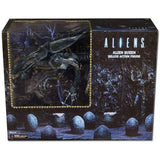 NECA Aliens Ultra Deluxe Boxed Action Figure – Xenomorph Queen